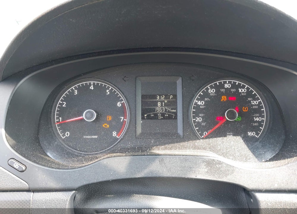 2011 VOLKSWAGEN JETTA 2.0L S VIN: 3VW2K7AJ1BM308472