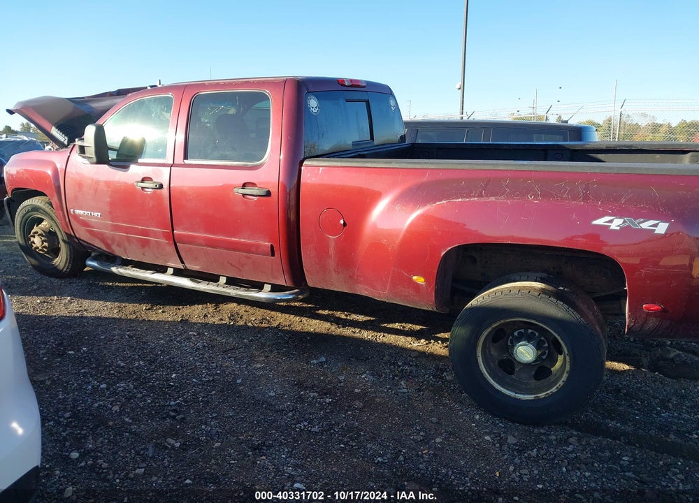 2008 CHEVROLET SILVERADO 3500HD LT1 VIN: 1GCJK33688F160071