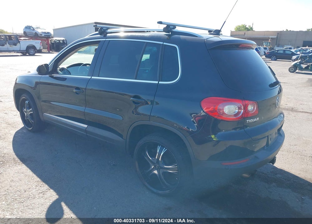 2009 VOLKSWAGEN TIGUAN S/SE/SEL VIN: WVGAV75N19W003854