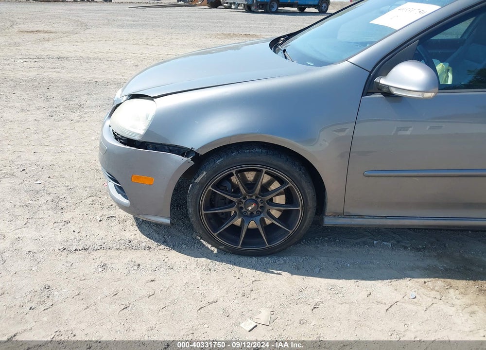 2008 VOLKSWAGEN R32 VIN: WVWKC71K48W174350