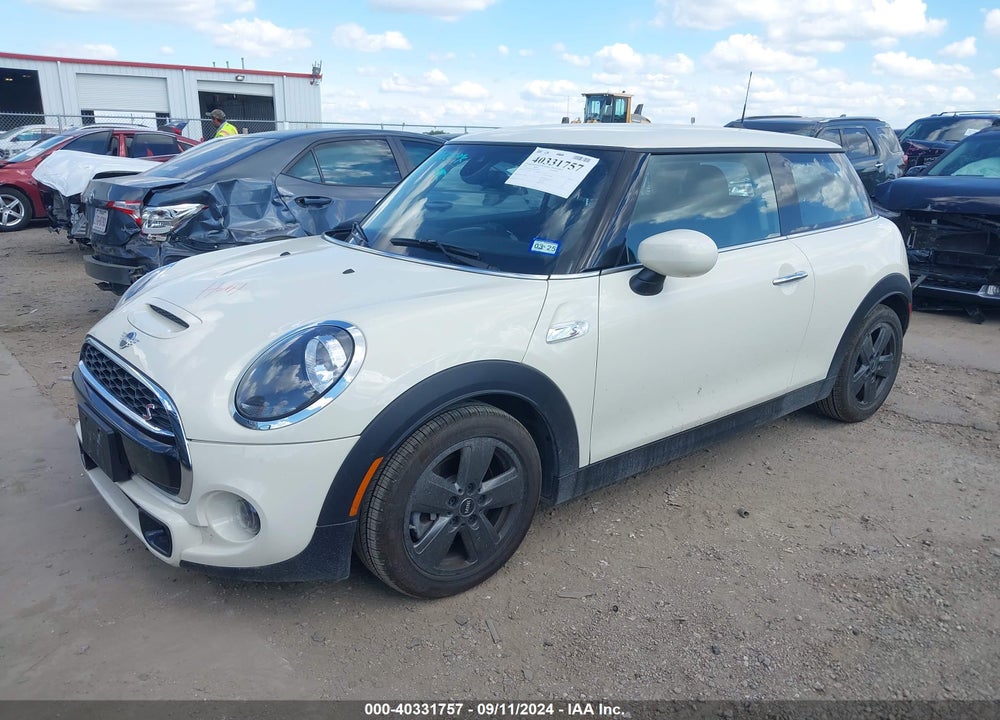 2021 MINI HARDTOP COOPER S VIN: WMWXR5C07M2N99919