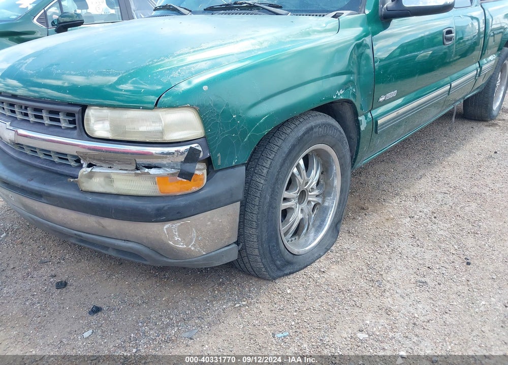 2000 CHEVROLET SILVERADO 1500 LS VIN: 2GCEC19V0Y1349368