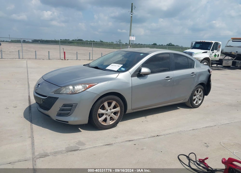 2010 MAZDA 3 I TOURING VIN: JM1BL1SF4A1152088