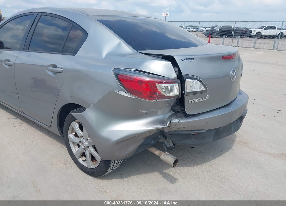 2010 MAZDA 3 I TOURING VIN: JM1BL1SF4A1152088