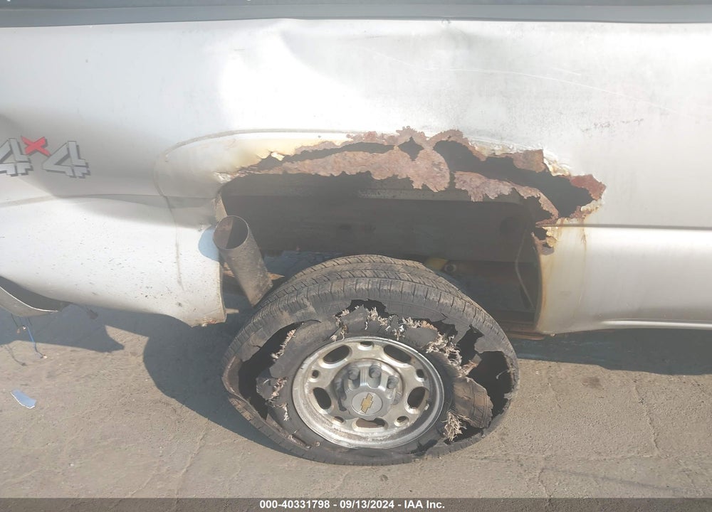 2004 CHEVROLET SILVERADO 2500HD LS VIN: 1GCHK29U34E225374