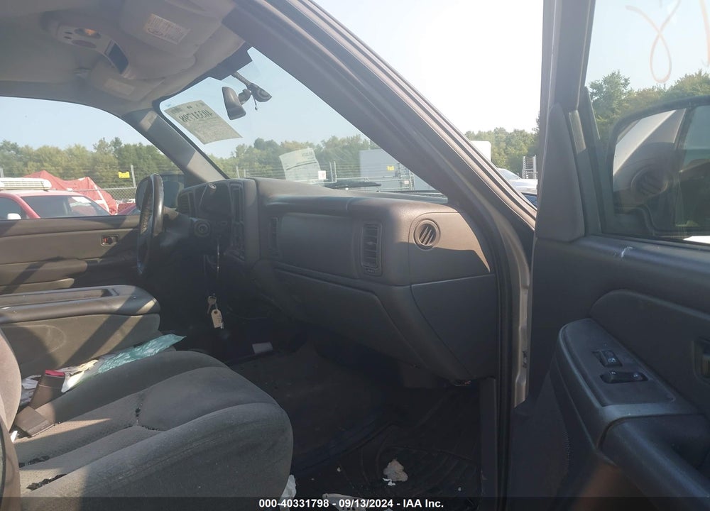 2004 CHEVROLET SILVERADO 2500HD LS VIN: 1GCHK29U34E225374