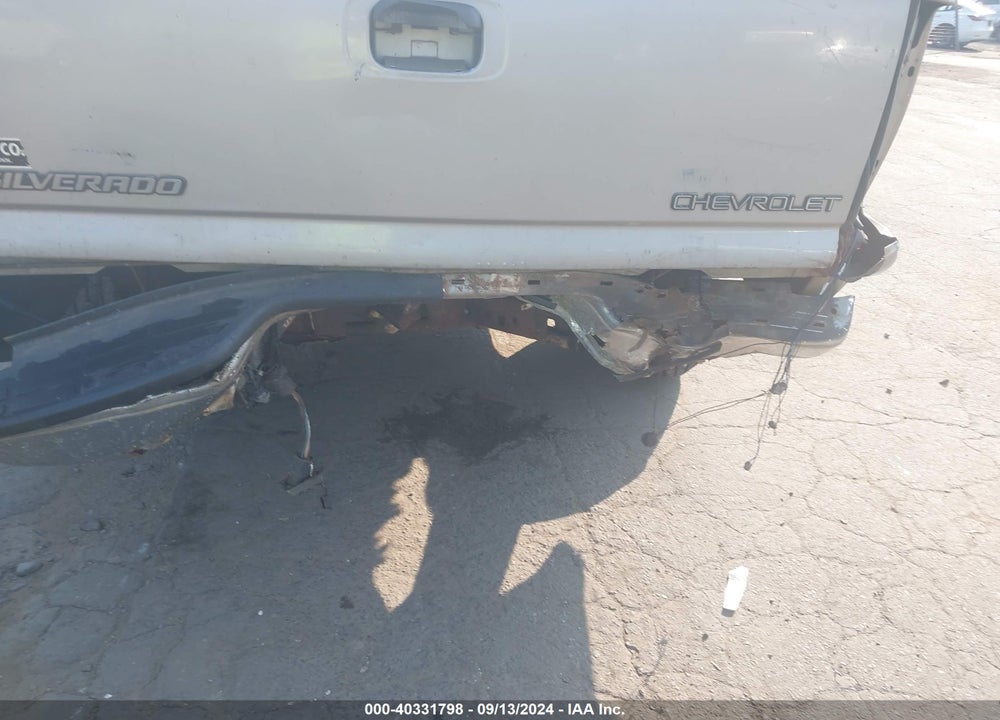 2004 CHEVROLET SILVERADO 2500HD LS VIN: 1GCHK29U34E225374