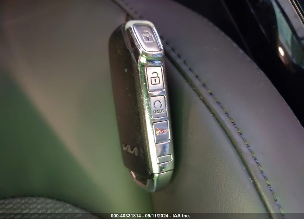 2023 KIA NIRO EX VIN: KNDCR3LE8P5043414