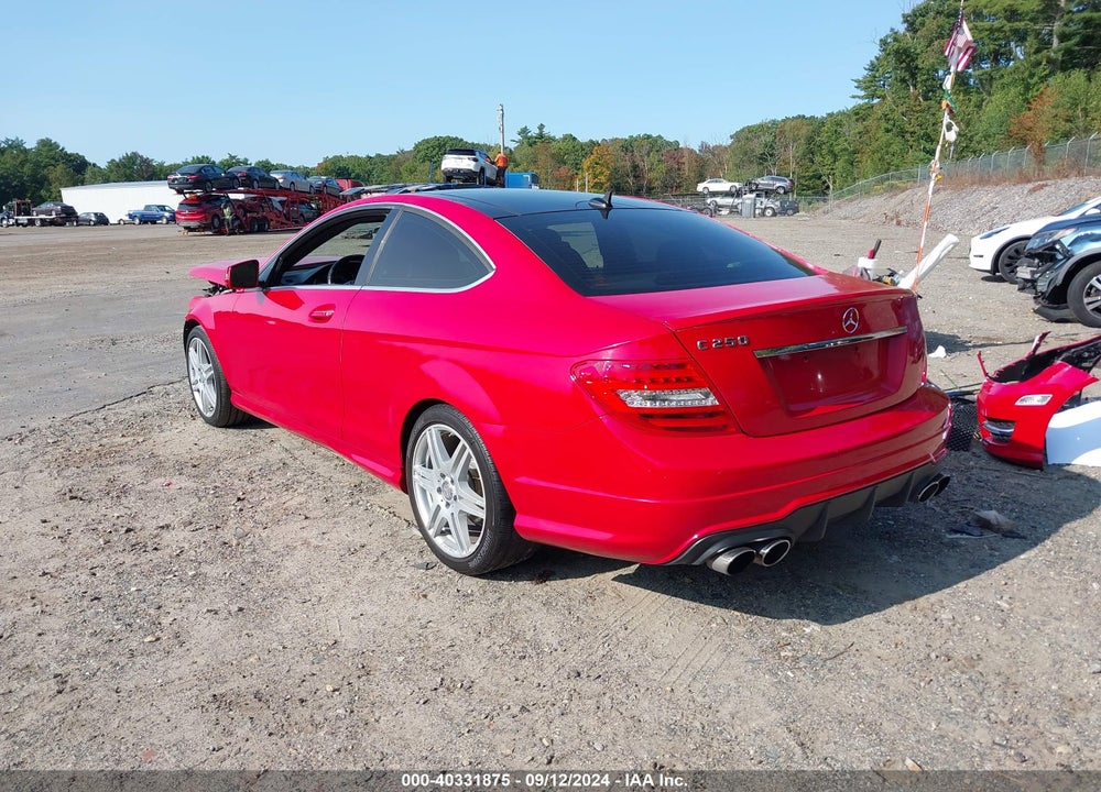 2014 MERCEDES-BENZ C 250 VIN: WDDGJ4HB3EG270756