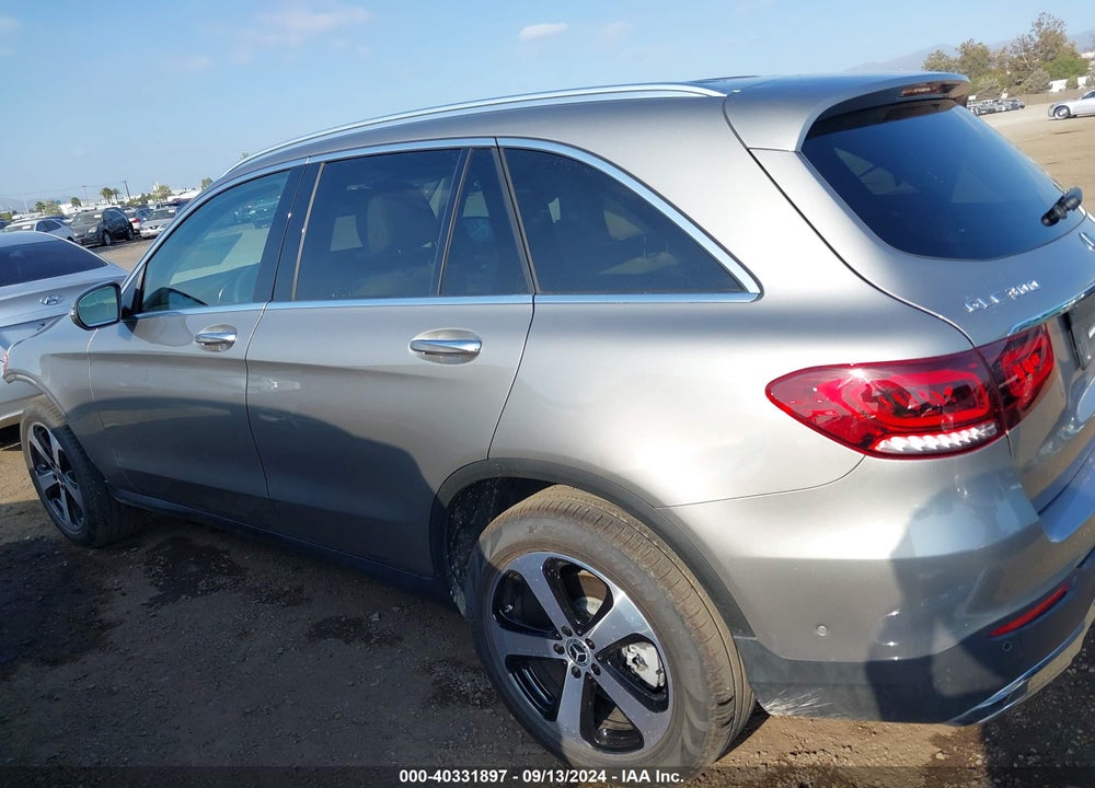 2021 MERCEDES-BENZ GLC 300 SUV VIN: W1N0G8DB1MV324825