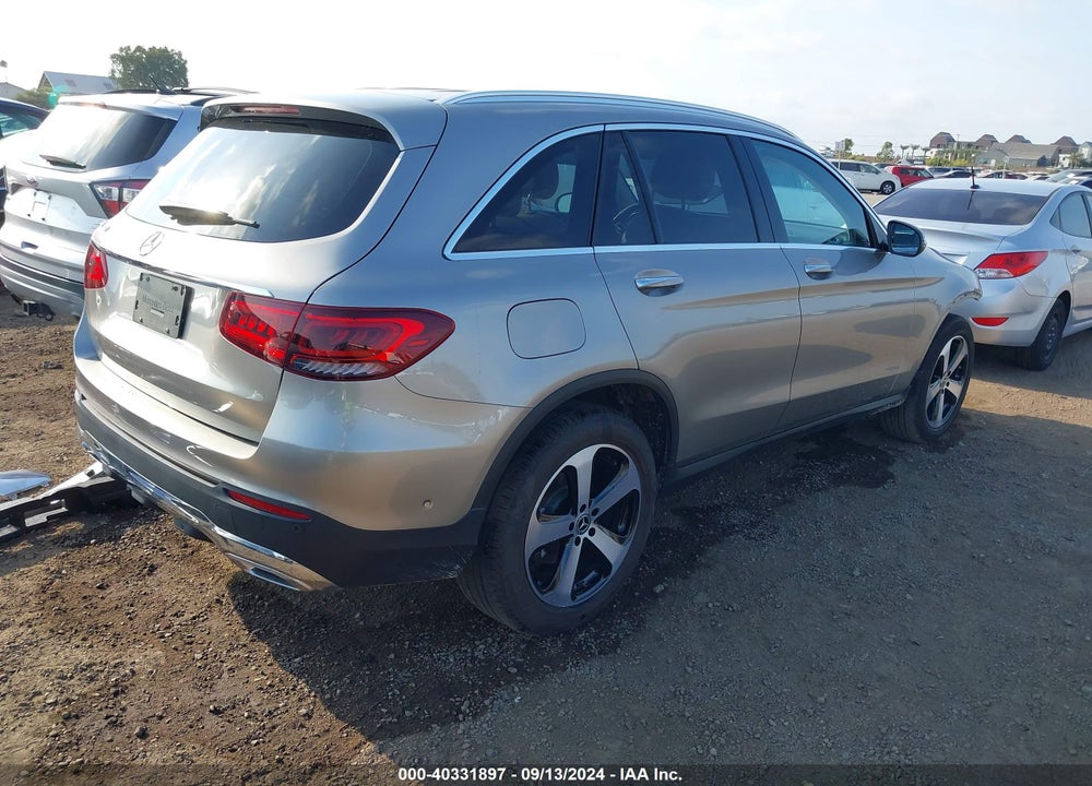 2021 MERCEDES-BENZ GLC 300 SUV VIN: W1N0G8DB1MV324825