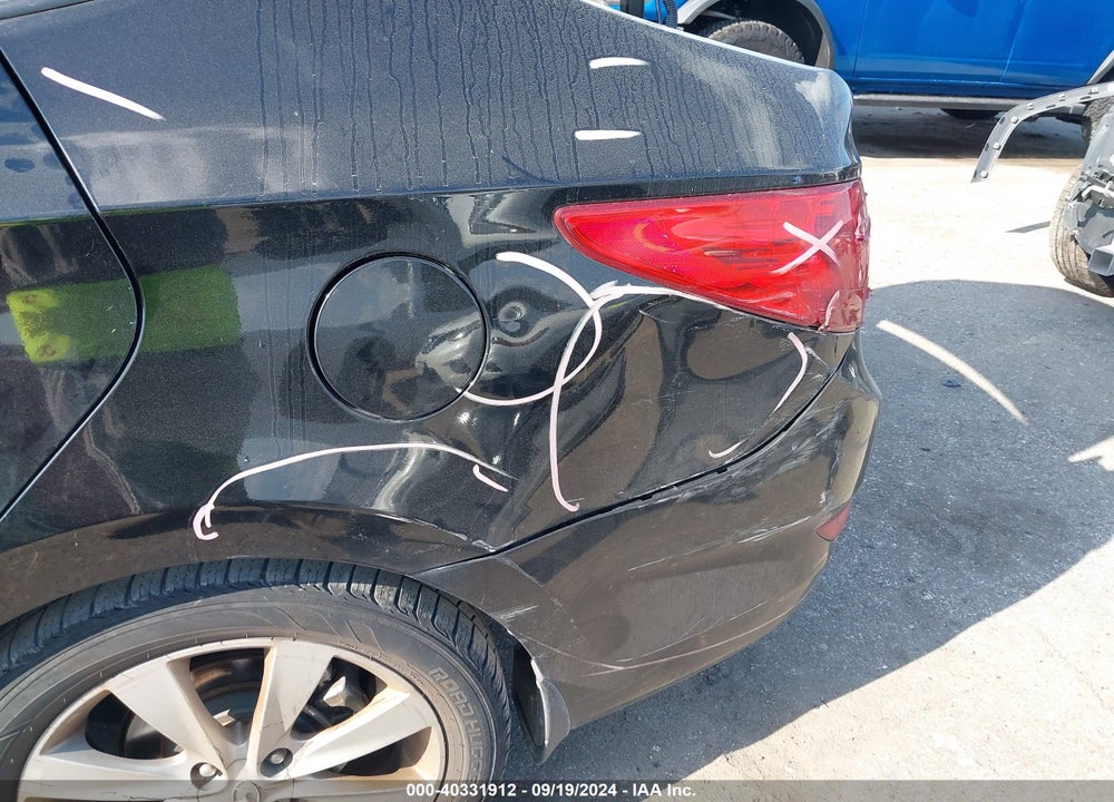 2012 HYUNDAI ACCENT GLS VIN: KMHCU4AE1CU263450