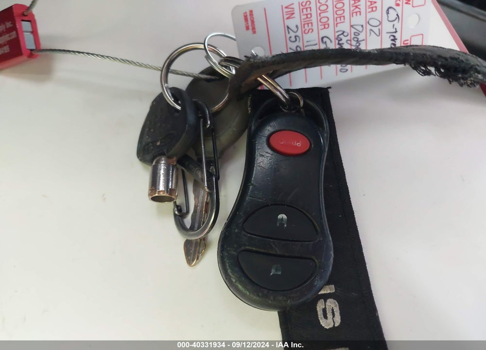 2002 DODGE RAM 1500 ST VIN: 1D7HU18Z92J225990