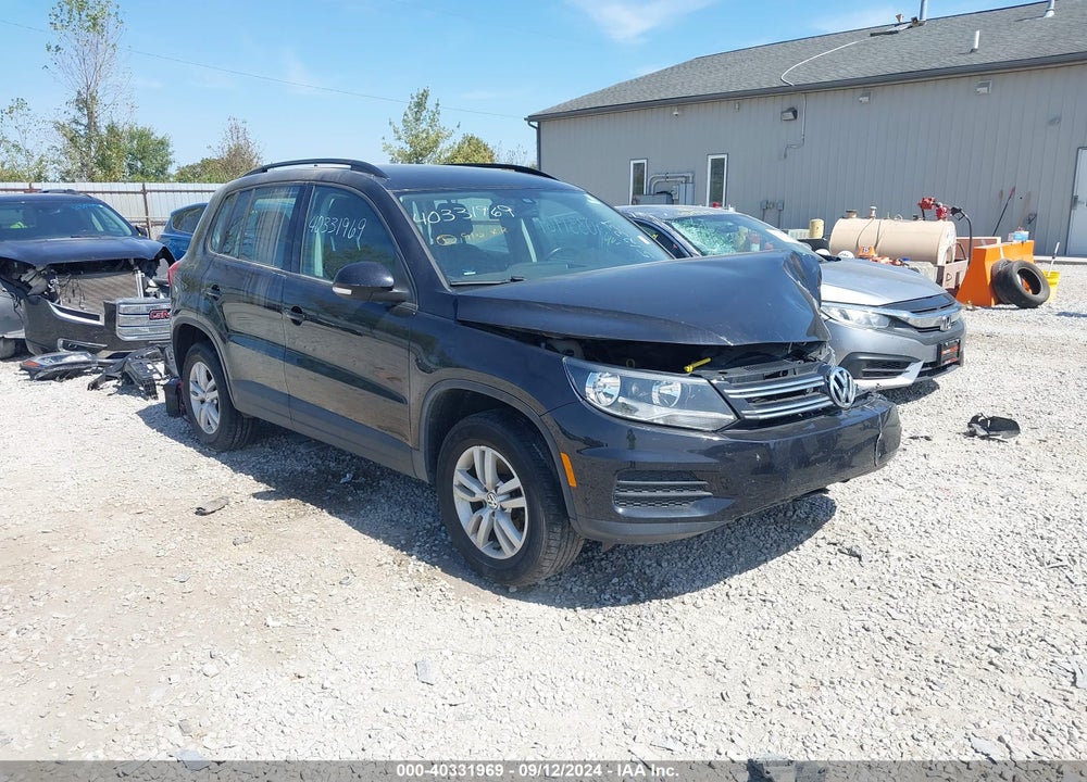 2017 VOLKSWAGEN TIGUAN 2.0T S VIN: WVGBV7AX7HW512339