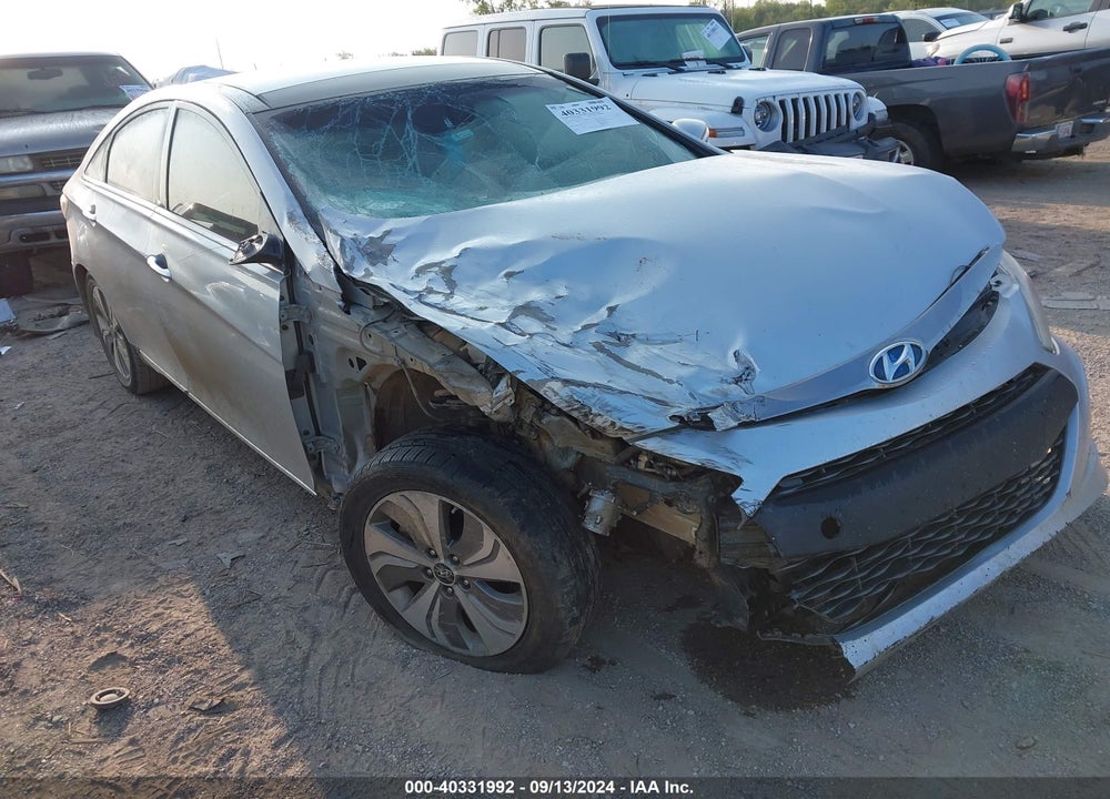 2015 HYUNDAI SONATA HYBRID LIMITED VIN: KMHEC4A41FA130275