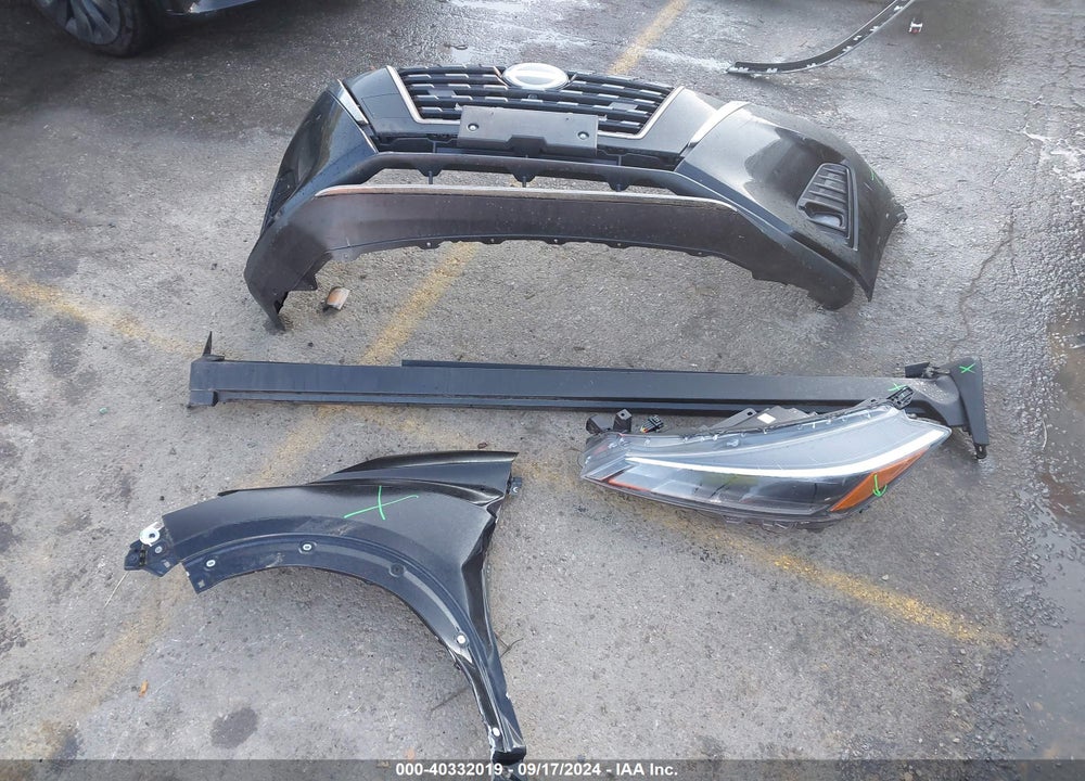 2024 NISSAN KICKS SR XTRONIC CVT VIN: 3N1CP5DV1RL529889