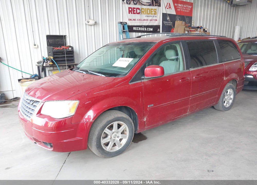 2008 CHRYSLER TOWN & COUNTRY VIN: 2A8HR54P68R776110