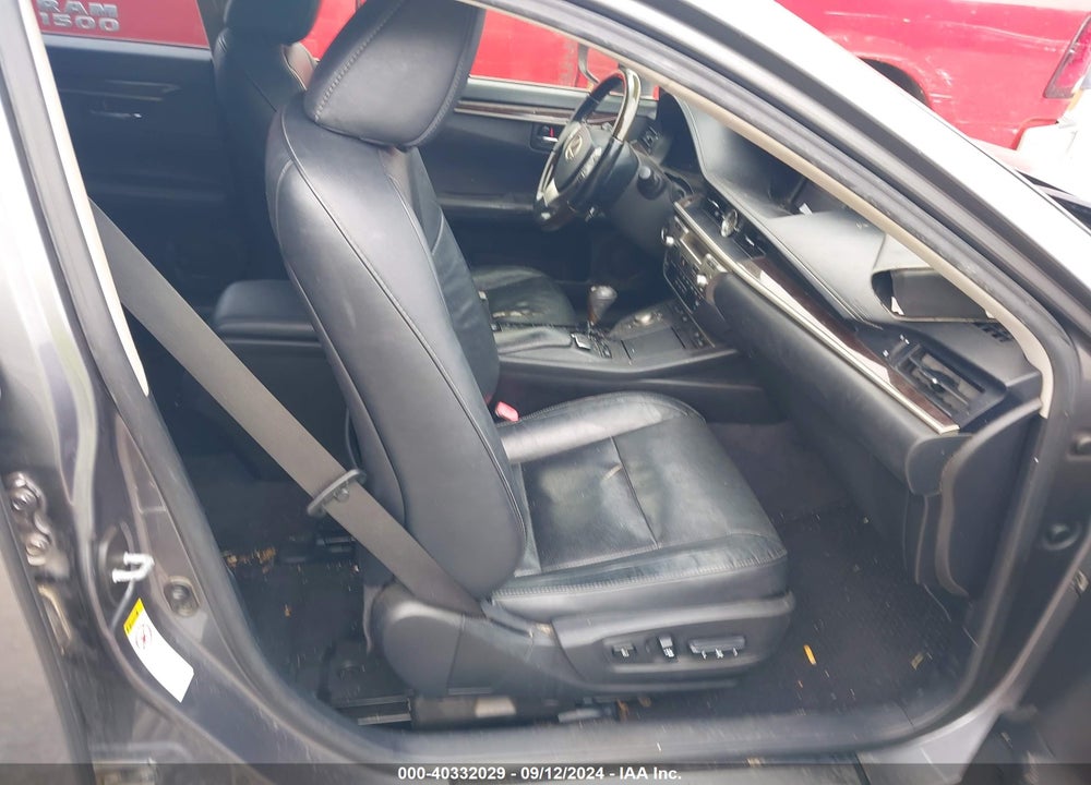 2013 LEXUS ES 350 VIN: JTHBK1GG0D2007891