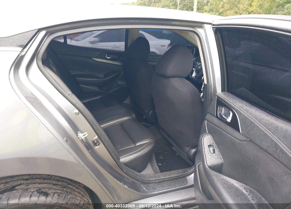 2018 NISSAN MAXIMA 3.5 SV VIN: 1N4AA6AP7JC392027
