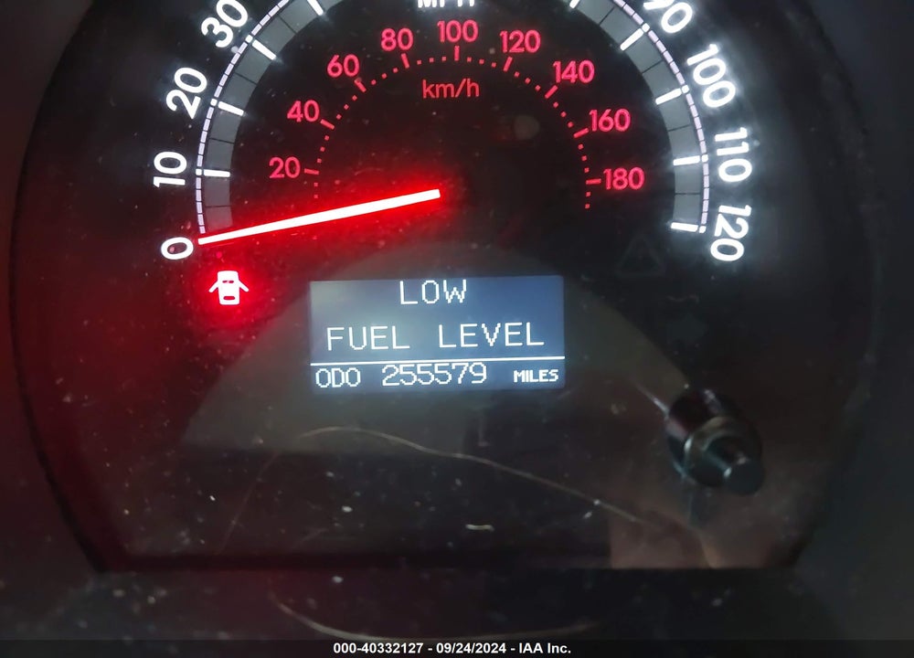 2011 TOYOTA SEQUOIA LIMITED 5.7L V8 VIN: 5TDKY5G10BS037062