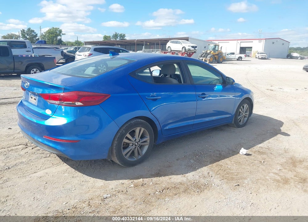 2018 HYUNDAI ELANTRA SEL VIN: 5NPD84LF5JH268788