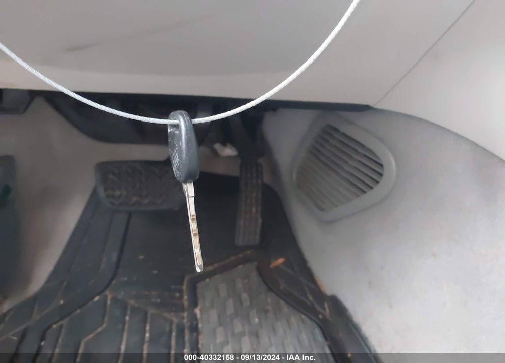 2010 BUICK ENCLAVE 1XL VIN: 5GALRBED5AJ186156