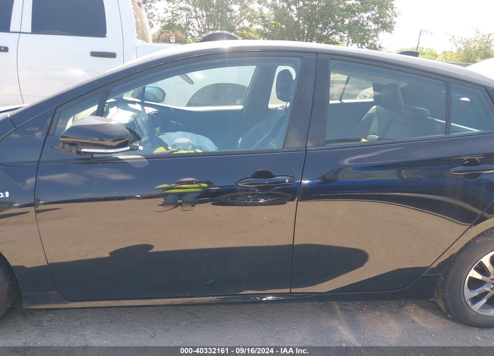 2019 TOYOTA PRIUS LIMITED VIN: JTDKARFUXK3075116