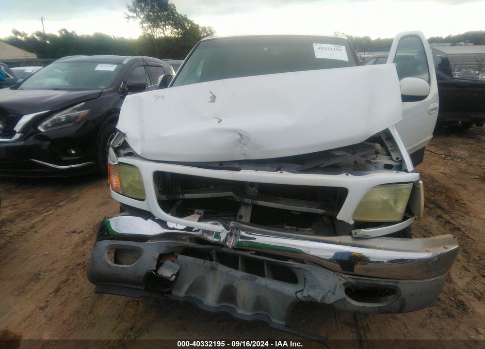 2002 FORD F-150 LARIAT/XL/XLT VIN: 1FTRX18L22NA96064