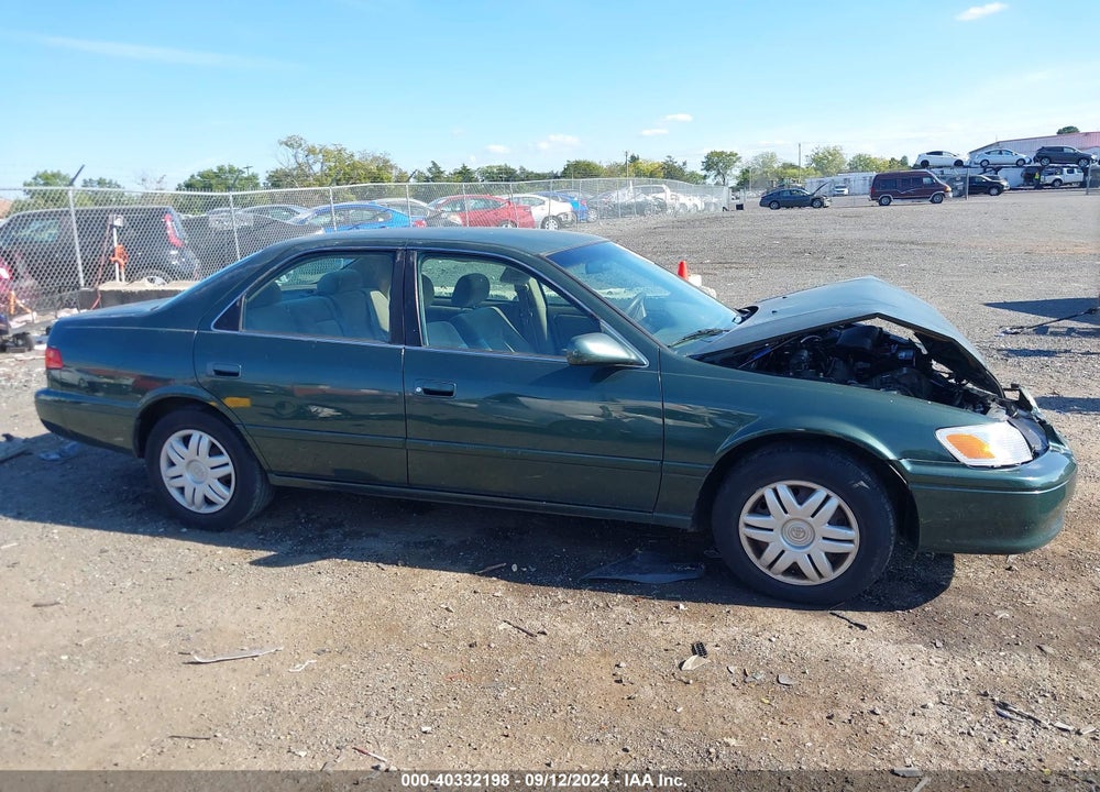 2000 TOYOTA CAMRY LE VIN: JT2BG22K4Y0480806