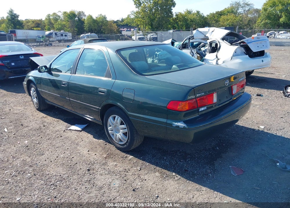 2000 TOYOTA CAMRY LE VIN: JT2BG22K4Y0480806