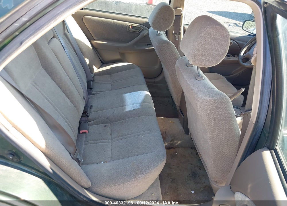 2000 TOYOTA CAMRY LE VIN: JT2BG22K4Y0480806