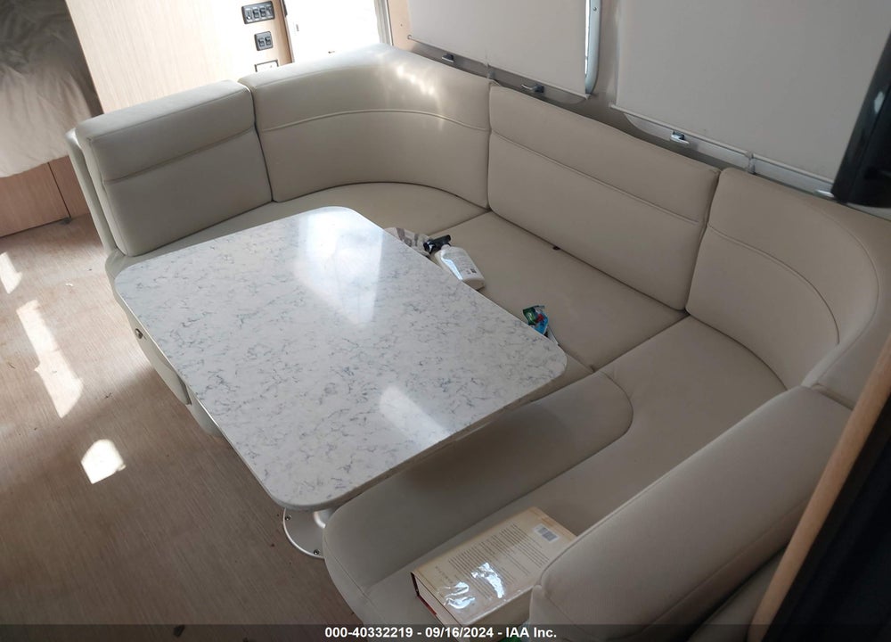 2018 AIRSTREAM FLYING CLOUD VIN: 1STC9YP29JJ540503