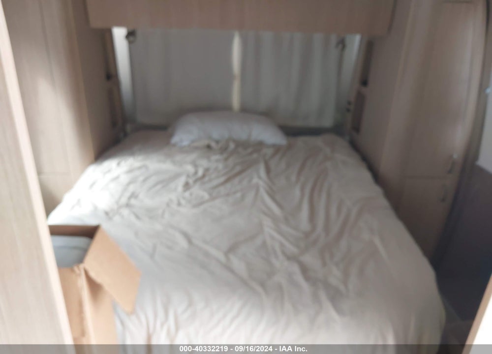 2018 AIRSTREAM FLYING CLOUD VIN: 1STC9YP29JJ540503