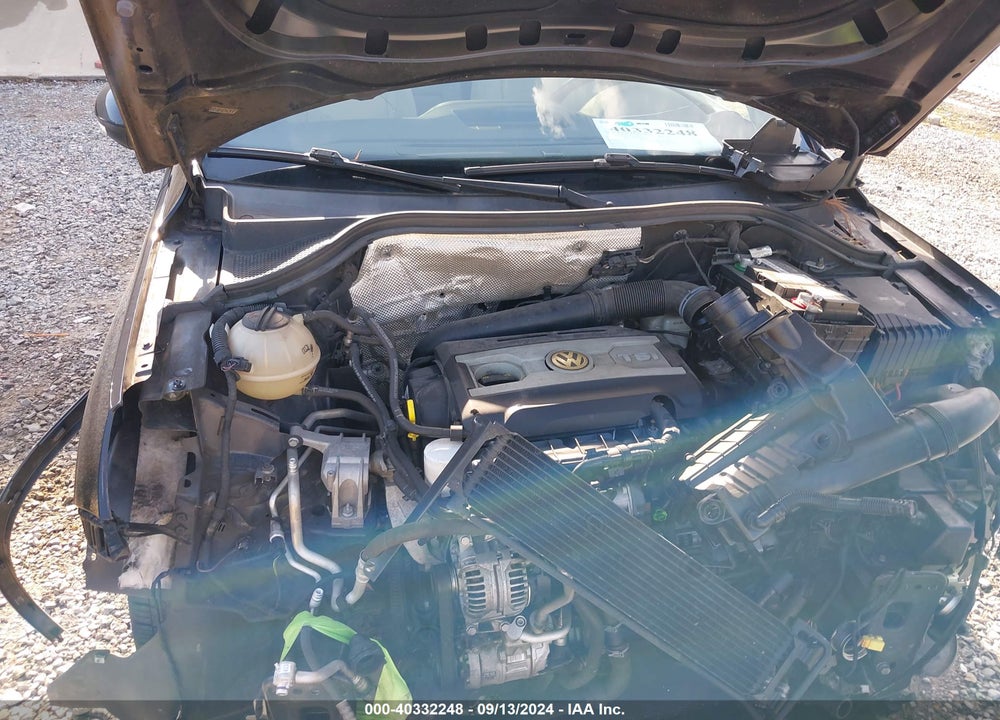 2016 VOLKSWAGEN TIGUAN SE VIN: WVGAV7AX7GW523786