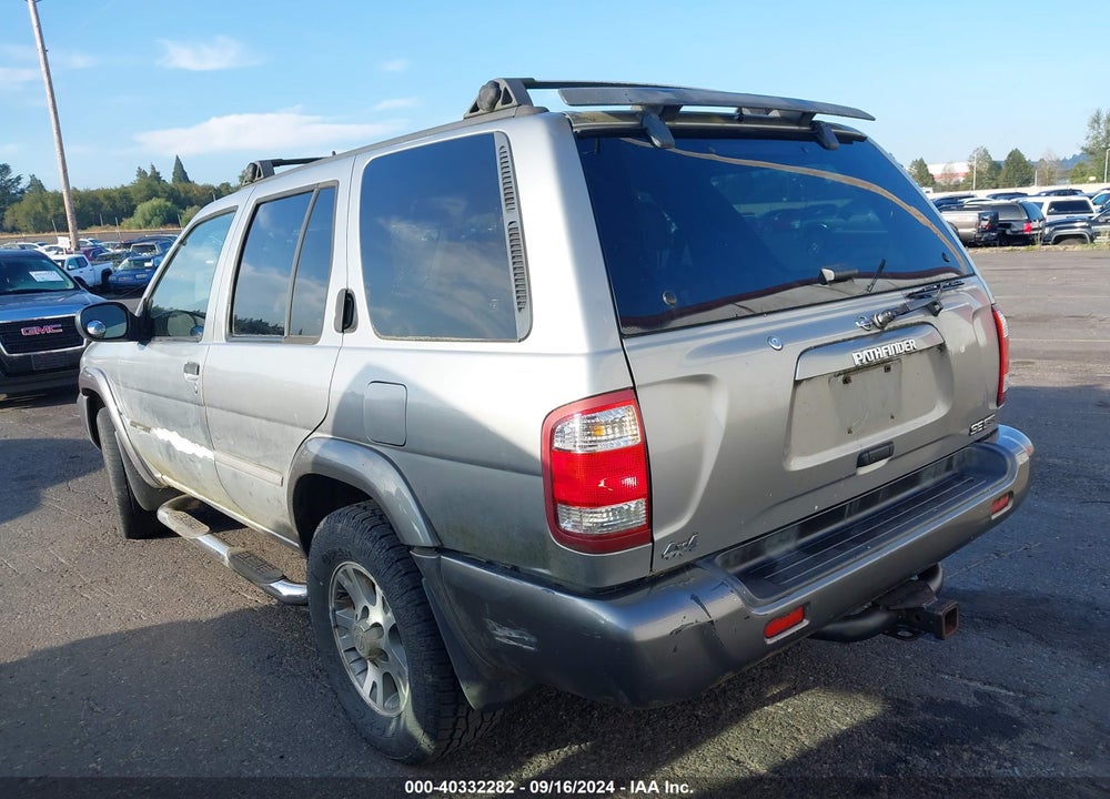 2001 NISSAN PATHFINDER SE VIN: JN8DR09Y61W599456