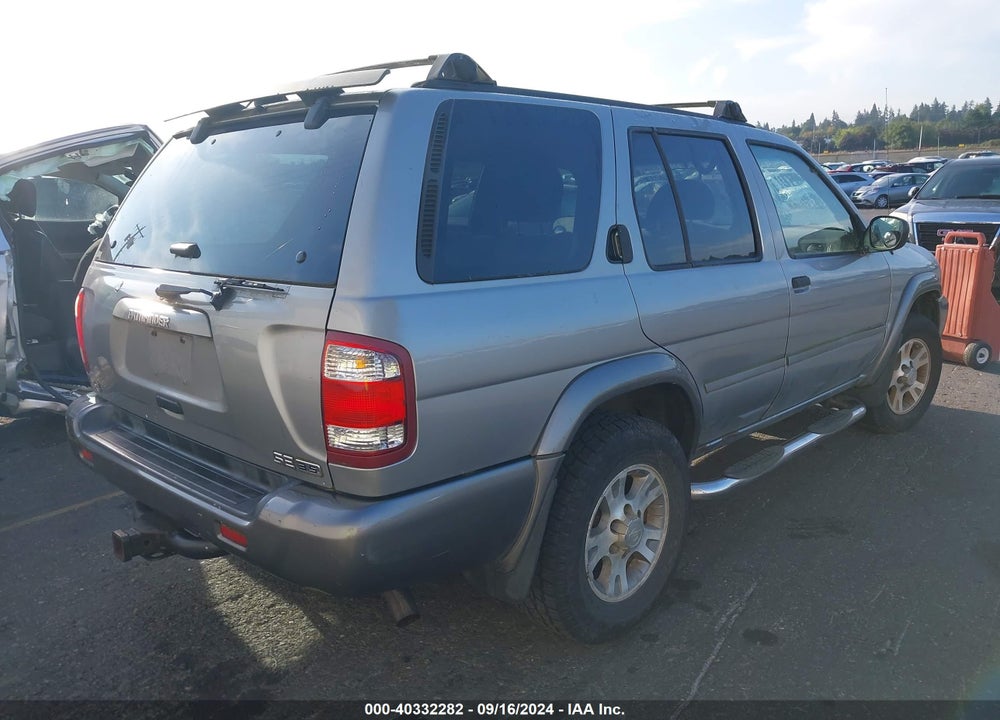 2001 NISSAN PATHFINDER SE VIN: JN8DR09Y61W599456