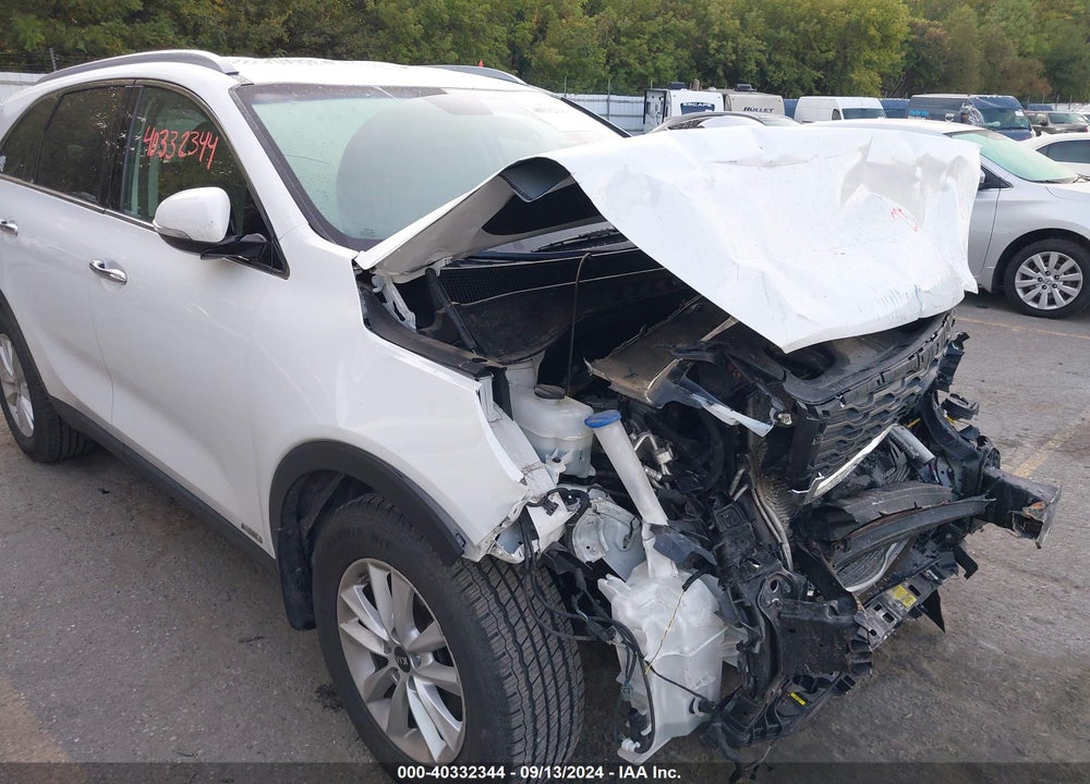2019 KIA SORENTO VIN: 5XYPGDA32KG440101