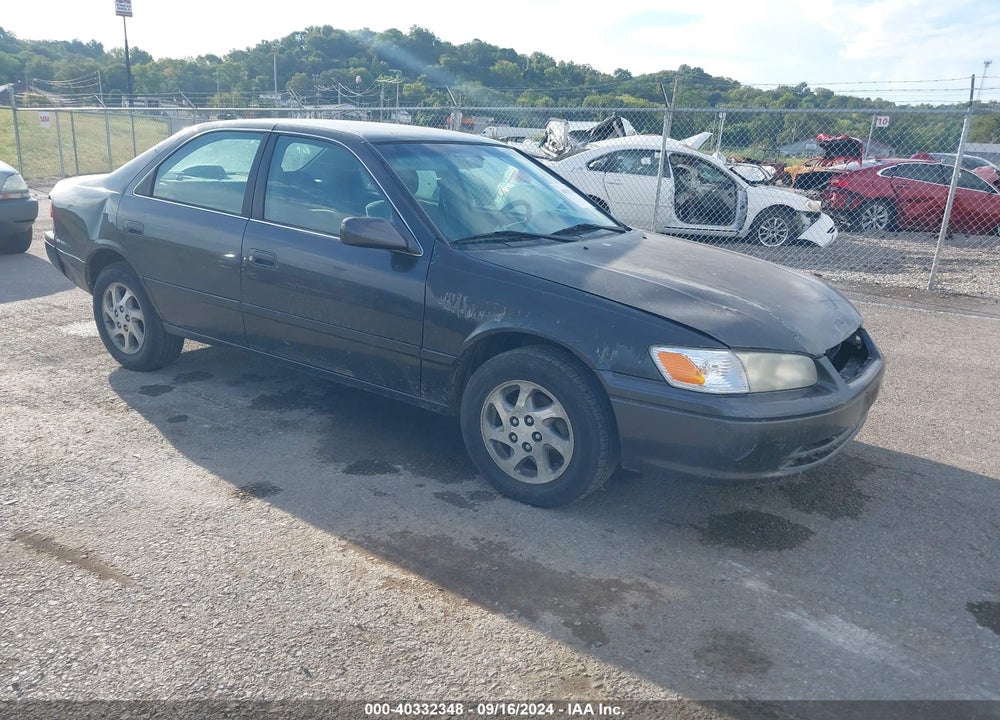 2000 TOYOTA CAMRY LE VIN: 4T1BG22K7YU982186