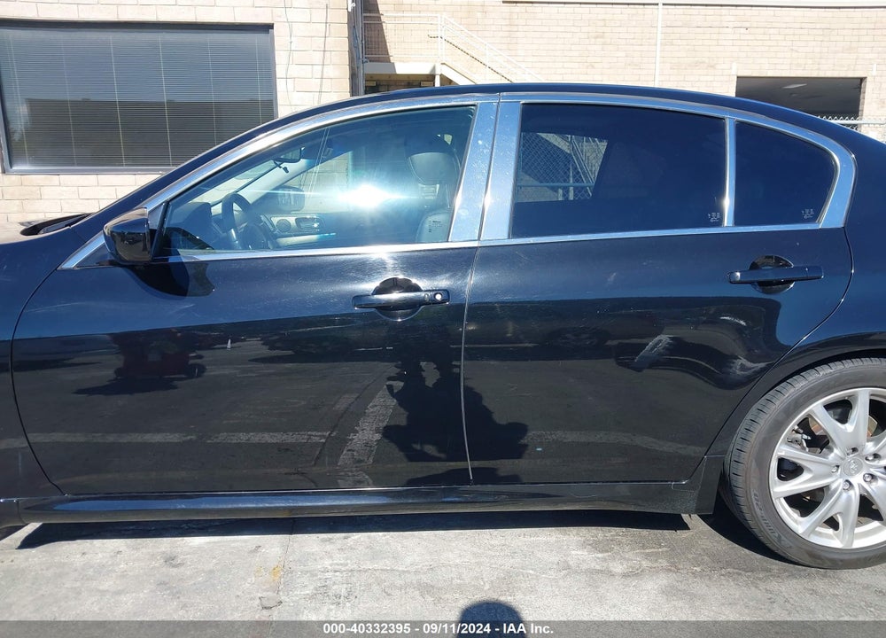 2013 INFINITI G37X VIN: JN1CV6AR1DM750054
