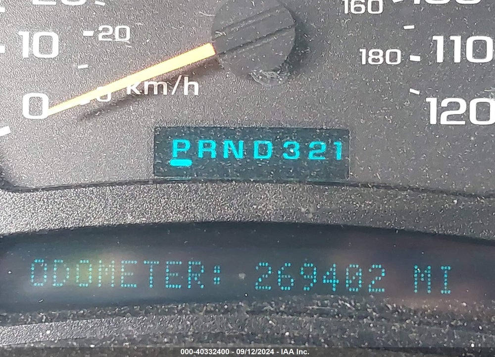 2004 CHEVROLET TAHOE LT VIN: 1GNEK13Z64J240967