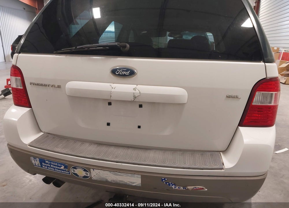 2006 FORD FREESTYLE SEL VIN: 1FMZK02156GA35197