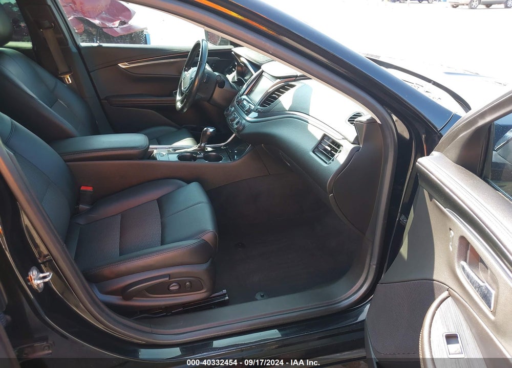 2019 CHEVROLET IMPALA LT VIN: 1G11Z5S34KU119057