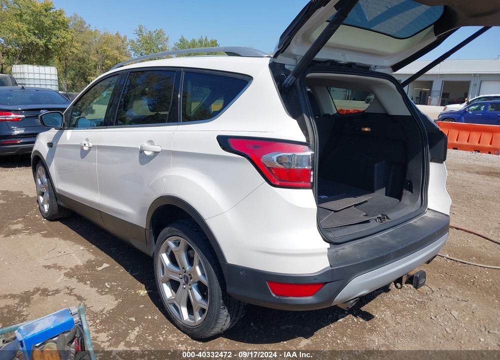 2017 FORD ESCAPE TITANIUM VIN: 1FMCU0J97HUE23124