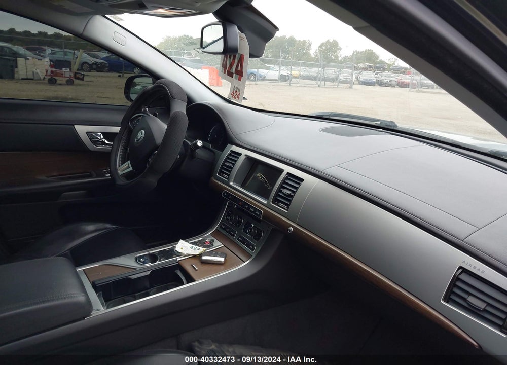 2013 JAGUAR XF V6 SC VIN: SAJWJ0EF3D8S80168
