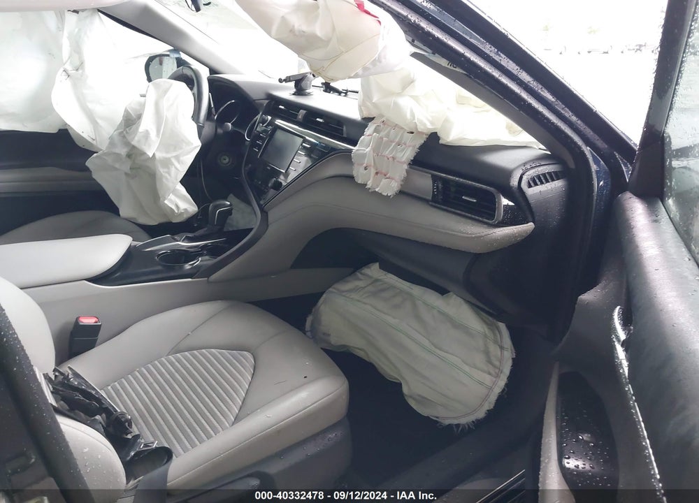 2020 TOYOTA CAMRY SE VIN: 4T1G11AK8LU857905