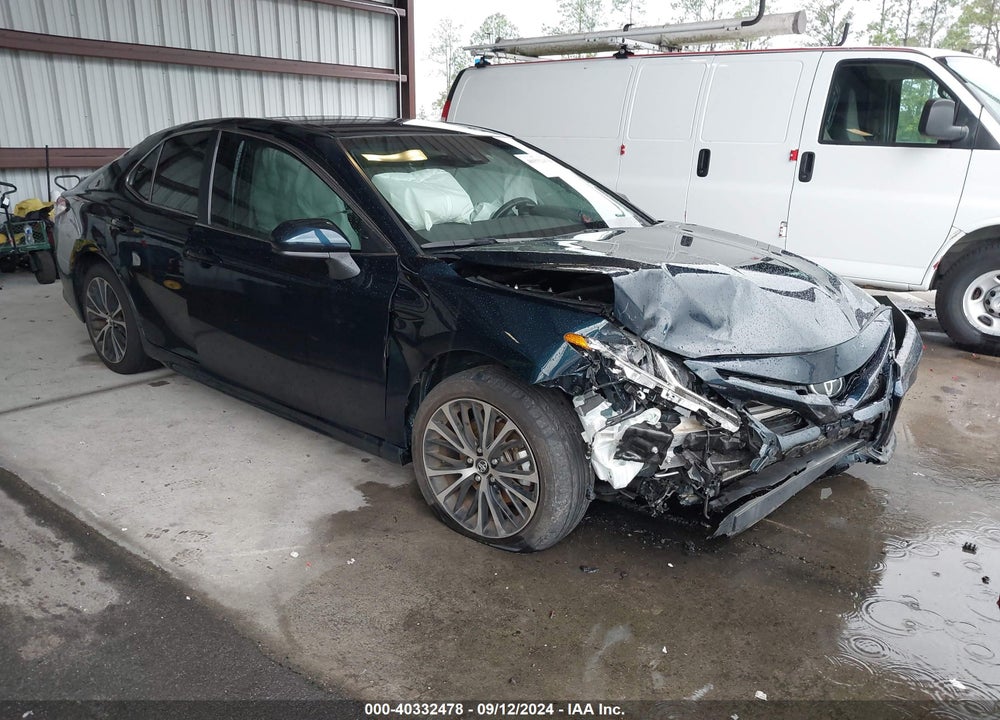 2020 TOYOTA CAMRY SE VIN: 4T1G11AK8LU857905