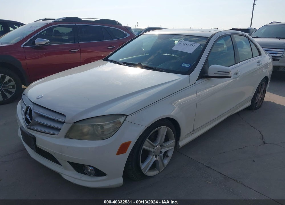 2010 MERCEDES-BENZ C 300 LUXURY/SPORT VIN: WDDGF5EBXAR087185