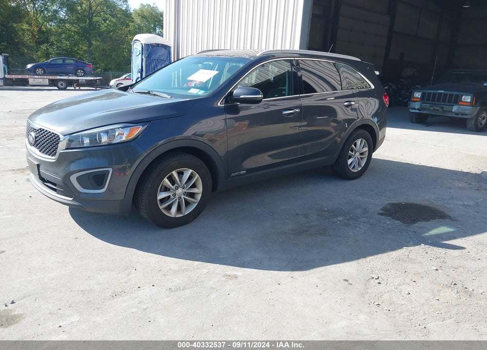 2018 KIA SORENTO VIN: 5XYPGDA52JG429227