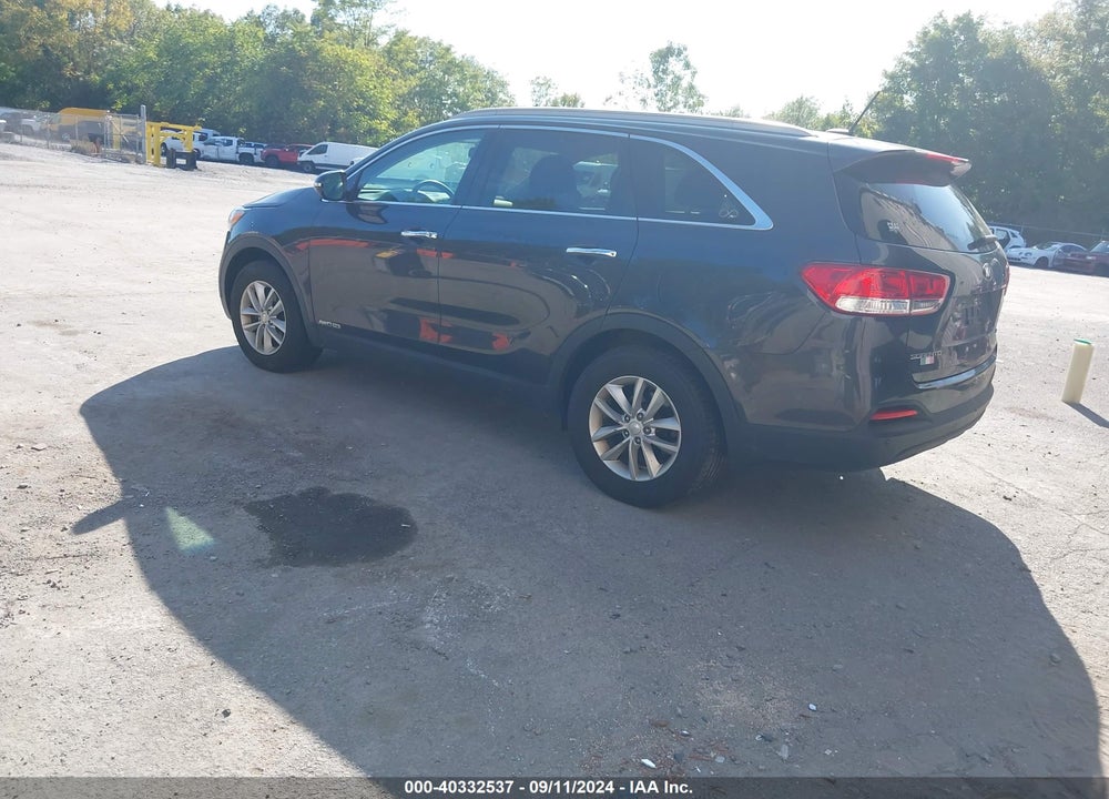 2018 KIA SORENTO VIN: 5XYPGDA52JG429227