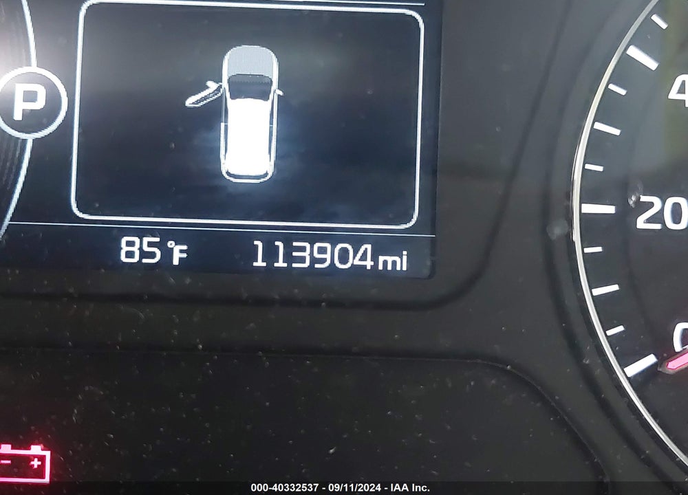 2018 KIA SORENTO VIN: 5XYPGDA52JG429227